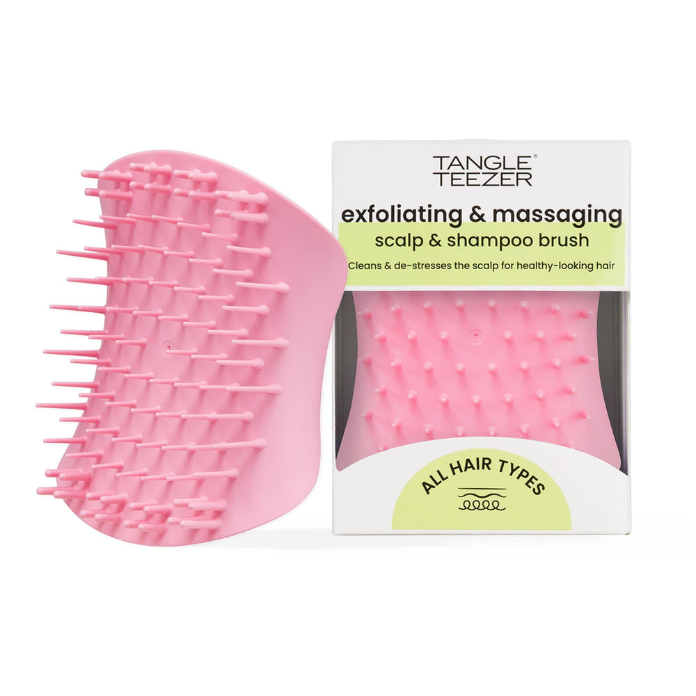 Tangle Teezer exfolia el cuero cabelludo para eliminar residuos y piel muerta.
