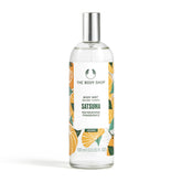 The Body Shop Satsuma Body Mist: botella con aroma cítrico para refrescar todo el cuerpo.