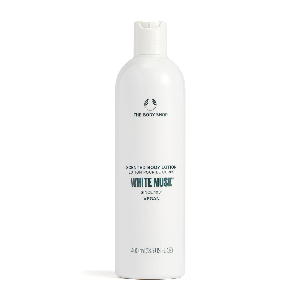 La loción White Musk de The Body Shop en botella para hidratación diaria