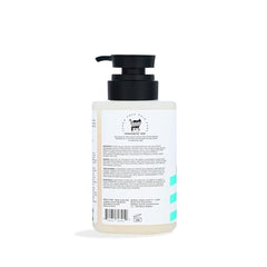 Aplicación sobre cabello mojado para inicio del peinado
