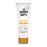 Champú Buttermilk de The Grandpa Soap Company: botella vertiendo para iniciar la rutina diaria.