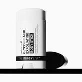 The INKEY List bâton exfoliant glycolique, peau plus lisse après usage.