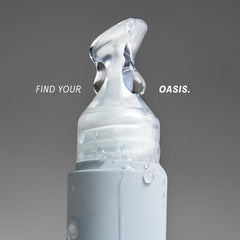The Outset Lip Oasis brillo duradero que realza los labios.