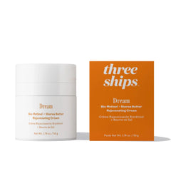 Three Ships Dream Bio-Retinol crema en botella, hidratación profunda para piel suave.