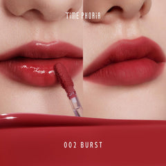 TIMEPHORIA Altera: brillo labial que aporta volumen y aspecto jugoso.