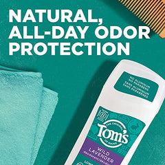 Textura suave del desodorante Tom's of Maine para aplicación cómoda.