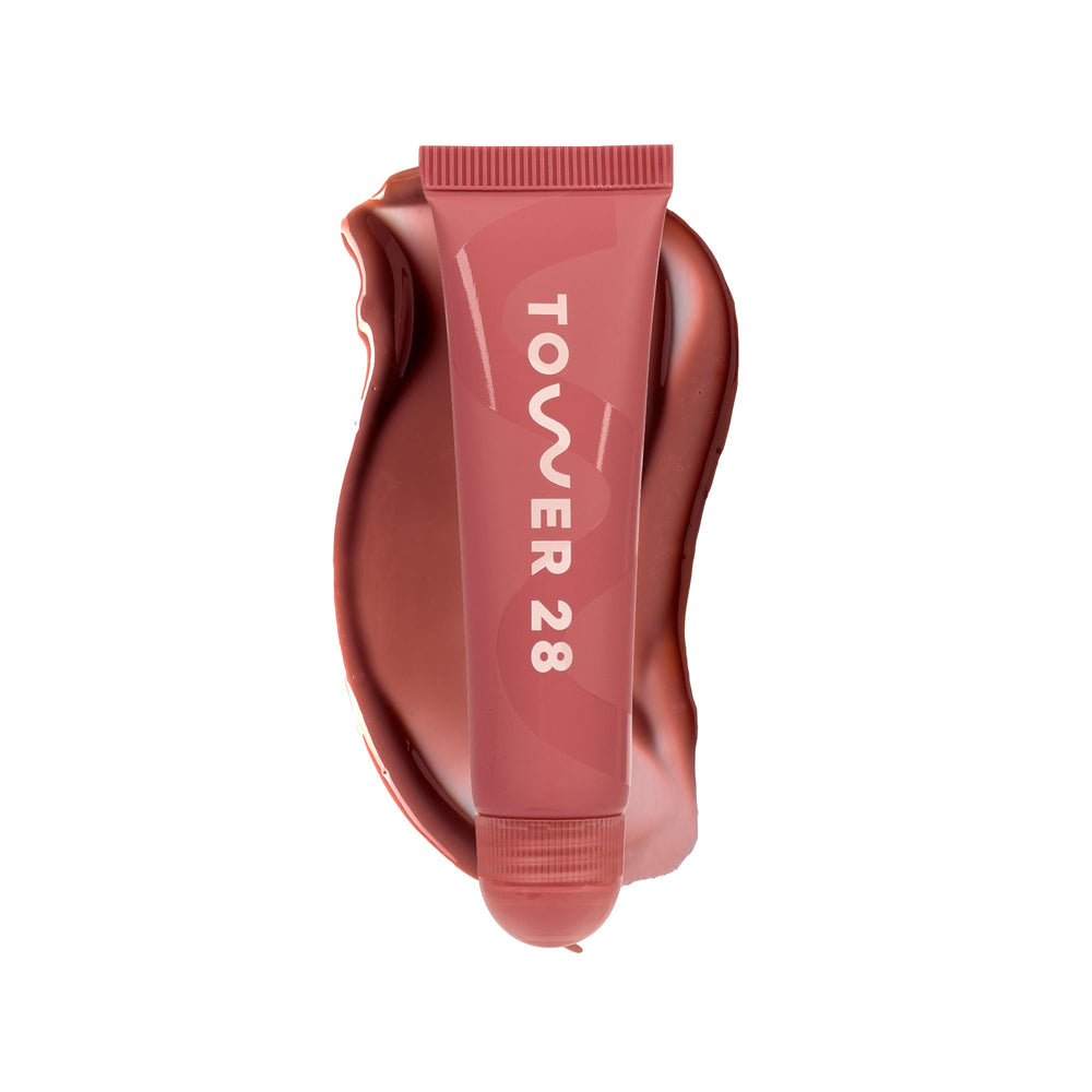 LipSoftie de Tower 28: aplicación suave para labios hidratados todo el día