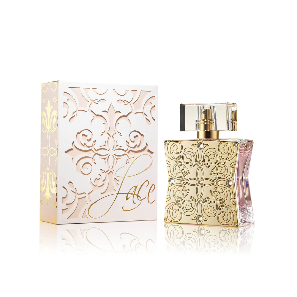 Tru Fragrance Beauty Lace, frasco de perfume en primer plano, diseño elegante para uso diario.