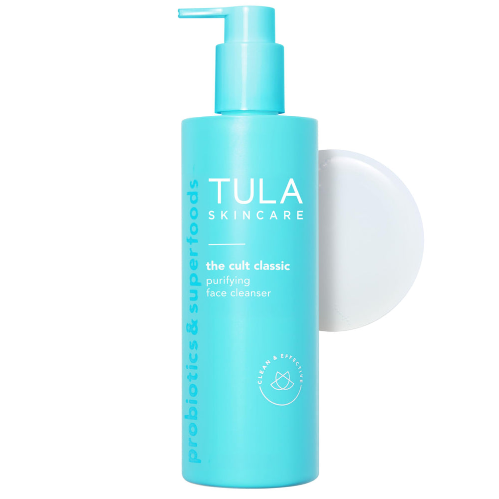 Botella de limpiador facial purificante de TULA para la limpieza diaria.