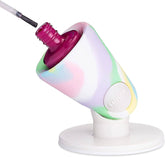 Tweexy Hinge mantiene la botella de esmalte estable y evita derrames.