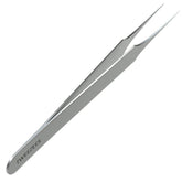 Tweezees con punta afilada para extracción precisa de pelos encarnados.