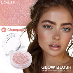 Rubor UCANBE en paleta para mejillas, efecto glow suave.