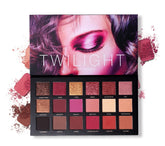 UCANBE Twilight & Dusk, paleta con 18 tonos para looks diarios duraderos.