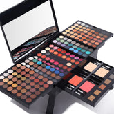 UCANBE palette-yeux-190 couleurs: large choix pour des looks variés et professionnels.