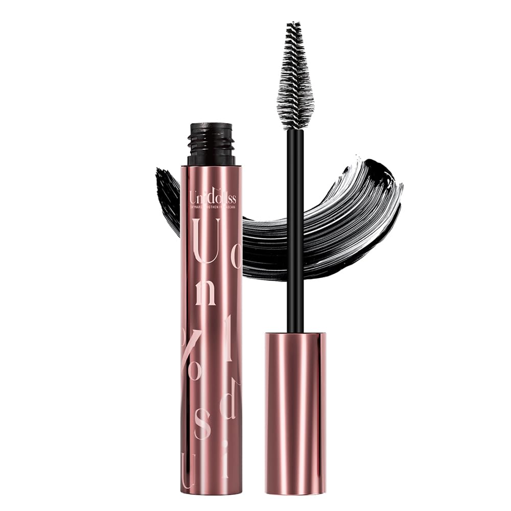 Unidollssbeauty Tubing Mascara Negro alarga pestañas para look definido.