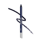 URBAN DECAY 24/7 Glide-On Sabbath delineador mate en detalle para trazos precisos.