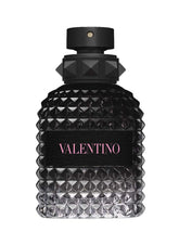 Valentino Uomo Nacido en Roma, frasco de 50 ml para uso diario con presencia sutil.