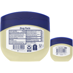 Vaselina Vaseline en frascos mini para retoques en labios.