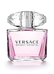 Versace Bright Crystal, botella elegante lista para uso diario.