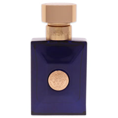 tapa de la botella de versace dylan blue, cierre seguro para llevar en la bolsa.