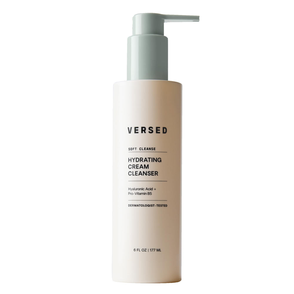 Versed limpiador facial cremoso en botella muestra textura suave para hidratación.