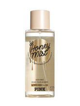 Victoria's Secret Pink Honey bruma corporal en botella para uso diario.