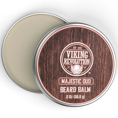 Textura sedosa para barba gracias al bálsamo Oud de Viking Revolution