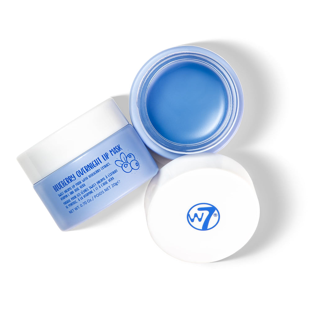 W7 Sweet Dreams mascarilla labial arándano: hidratación intensa y aroma agradable.