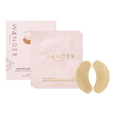 Baggage Claim de Wander Beauty: parches oculares dorados que iluminan la mirada y ofrecen hidratación.