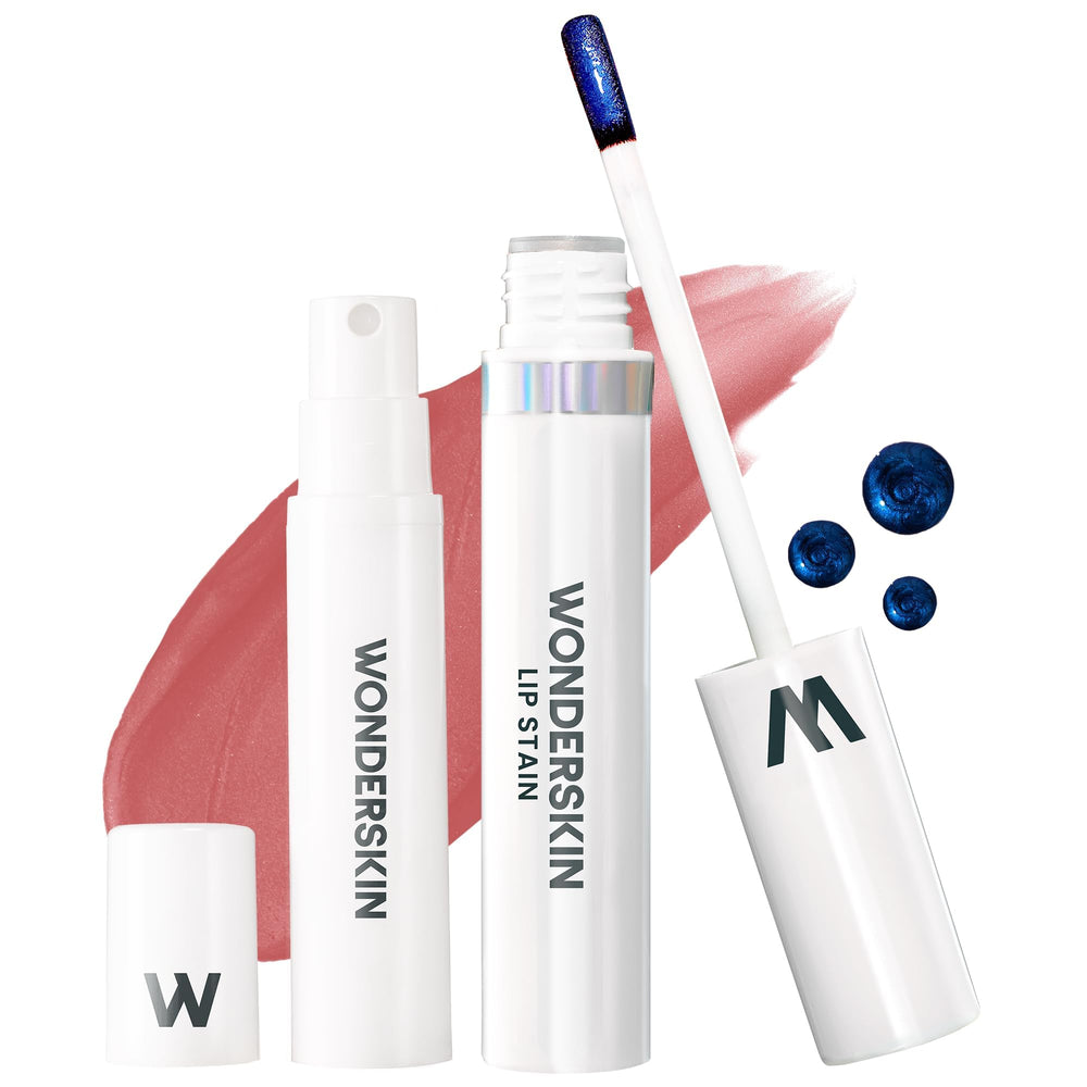 Wonderskin Wonder Blading : application teinte lèvre durable.