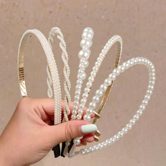 Diadema de perlas clásica WOVOWOVO, añade elegancia a peinados para eventos formales.