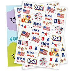Tatuajes xo Fetti con bandera de Estados Unidos para celebrar el 4 de julio.
