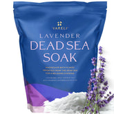 Yareli sales de magnesio lavanda para un baño relajante.