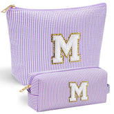 YOOLIFE bolso de maquillaje: frente con letra chenille, diseño distintivo.