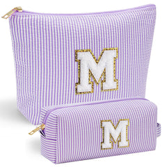 YOOLIFE bolso de maquillaje: frente con letra chenille, diseño distintivo.
