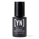 Young Nails Capa de gel resistente a manchas para una aplicación suave y duradera.