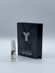 YSL Y hombre, detalle de frasco y empaque, útil para considerar compra.