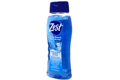 Zest Gel Douche Mousse riche procure une expérience spa à domicile.
