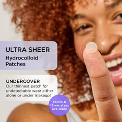 Patch hydrocolloïde ZitSticka extrayant les imperfections du visage.