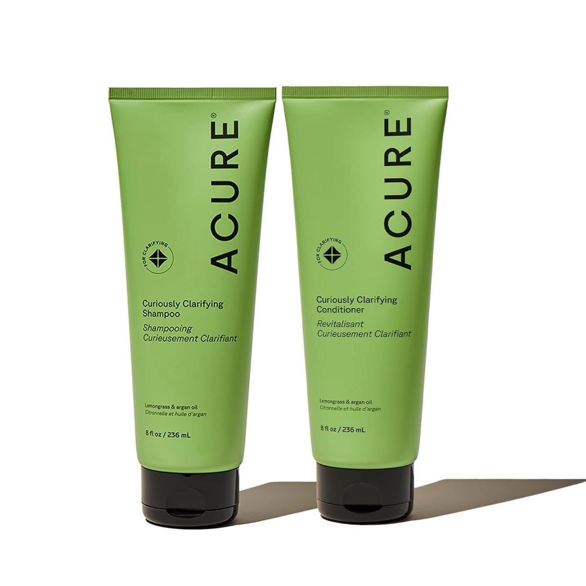 Acure Champú aclarador: botella muestra limpieza suave y desintoxicación ligera.