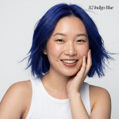 Adore Indigo Blue: aplicación fácil en cabello para color uniforme