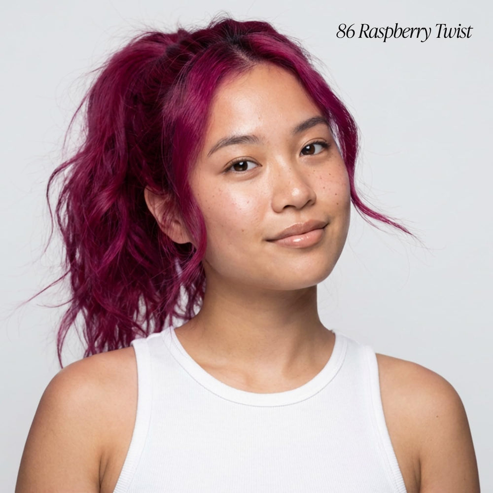 Adore Raspberry Twist, aplicación en cabello para tono rosa uniforme.