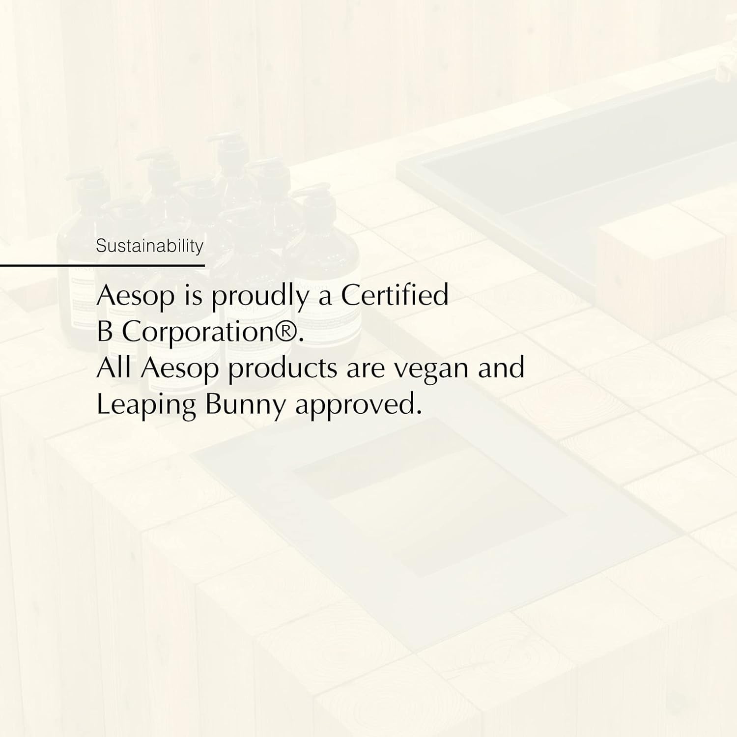 Aesop Desodorante Spray aplicado en la piel ofrece sensación fresca inmediata.