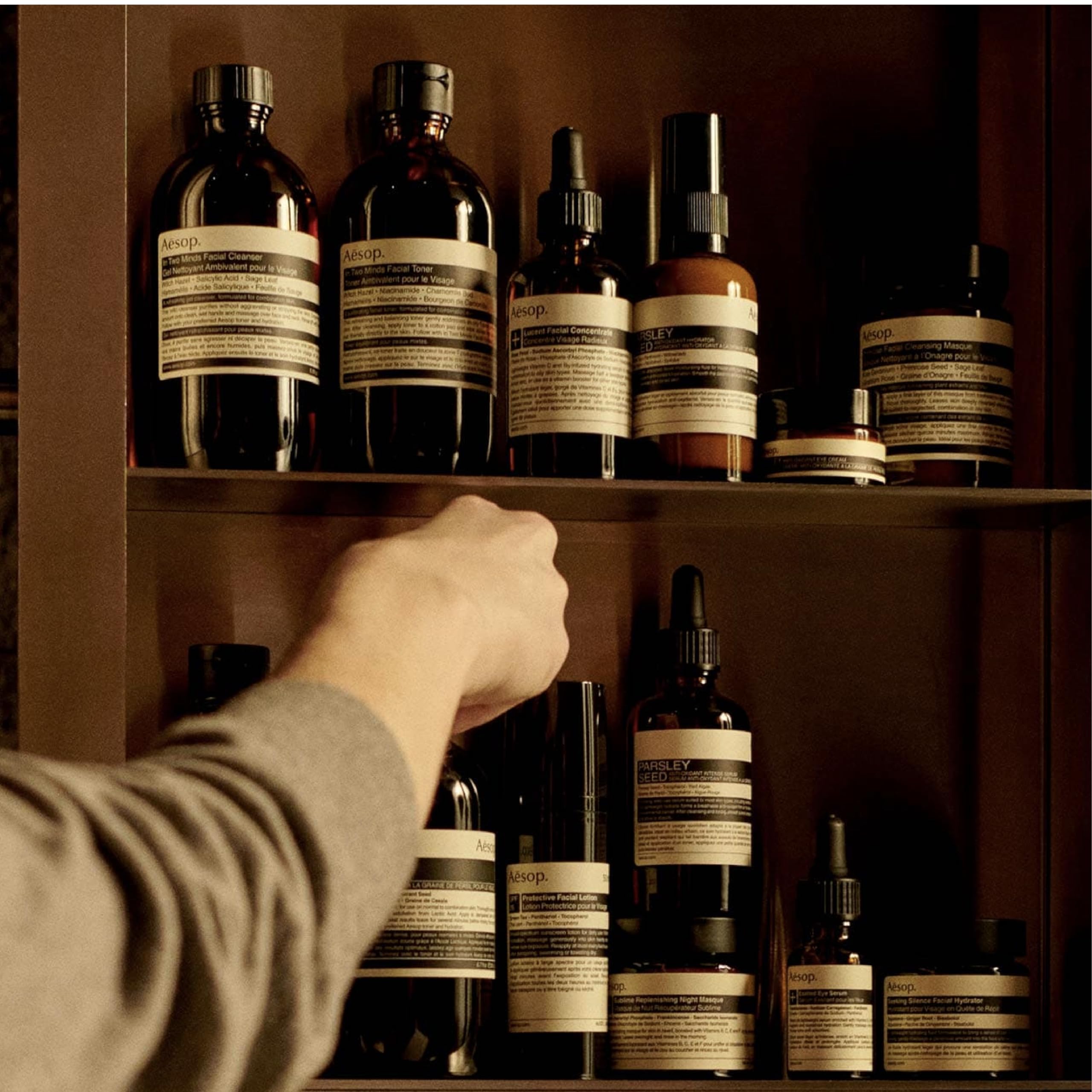 Aesop limpiador increible, ingredientes mandarina ylang-ylang lavanda para perfumar