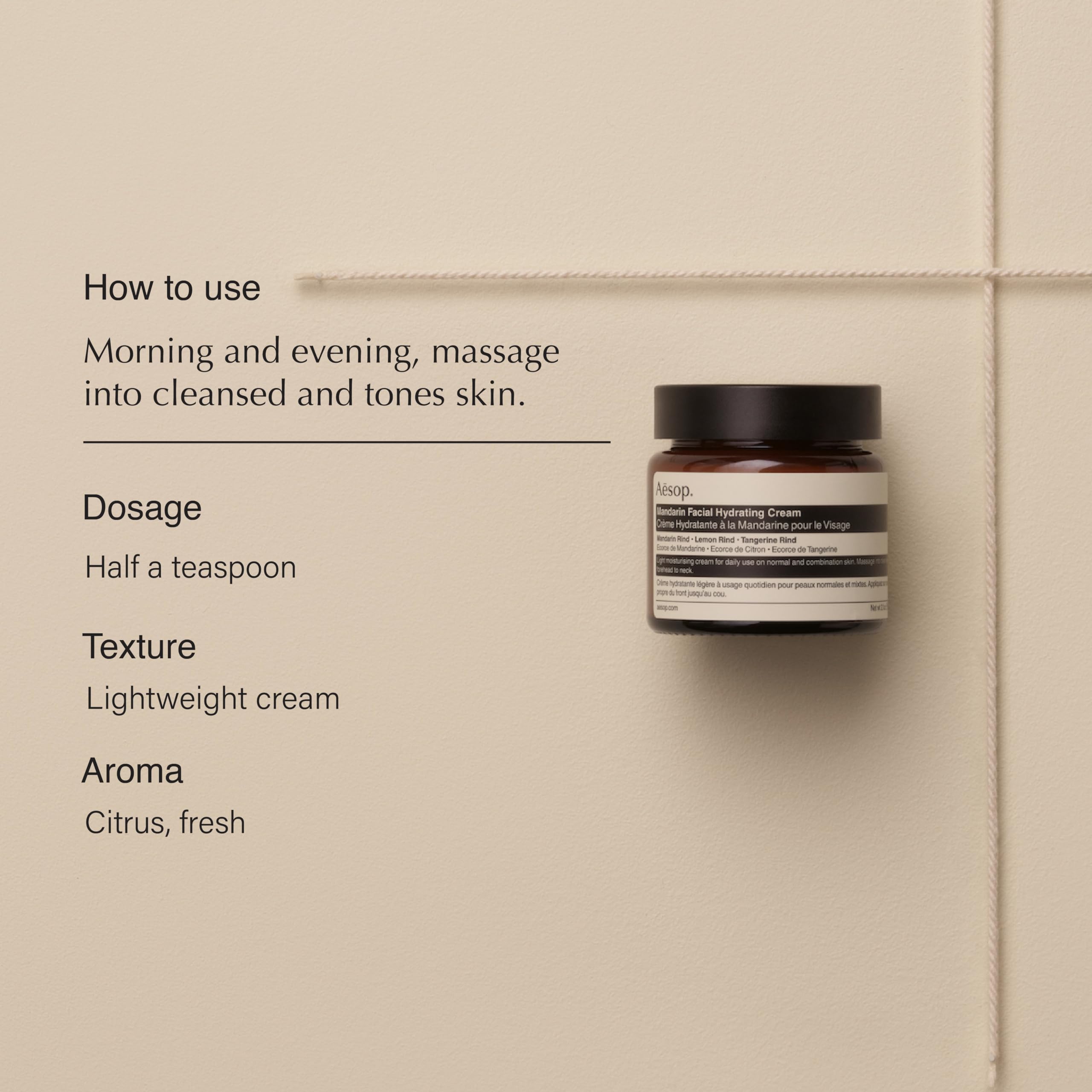 Aesop Mandarin hidratante para el rostro: textura ligera al aplicar.