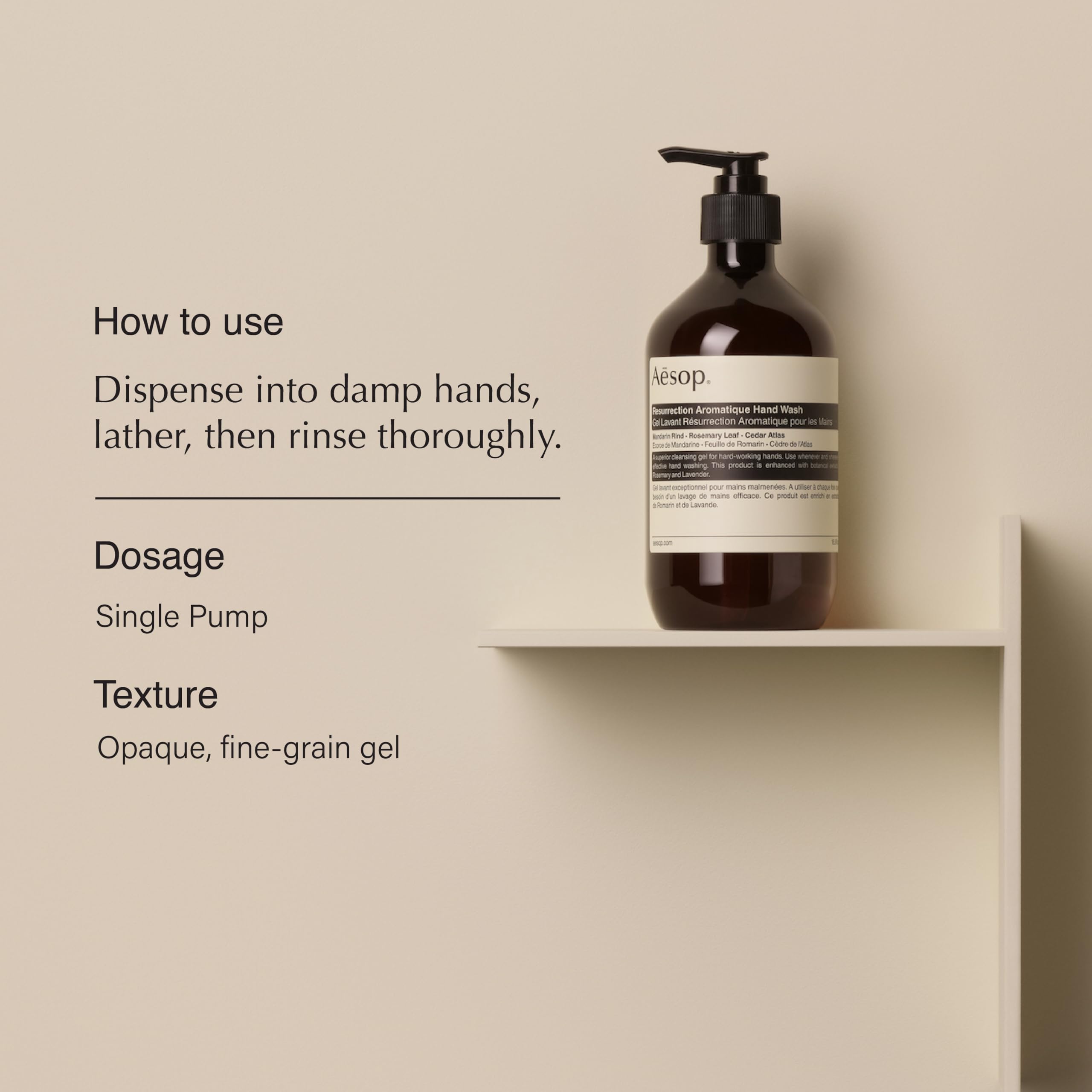Aesop Reverence: botella frontal para exfoliar suavemente y dejar piel suave.
