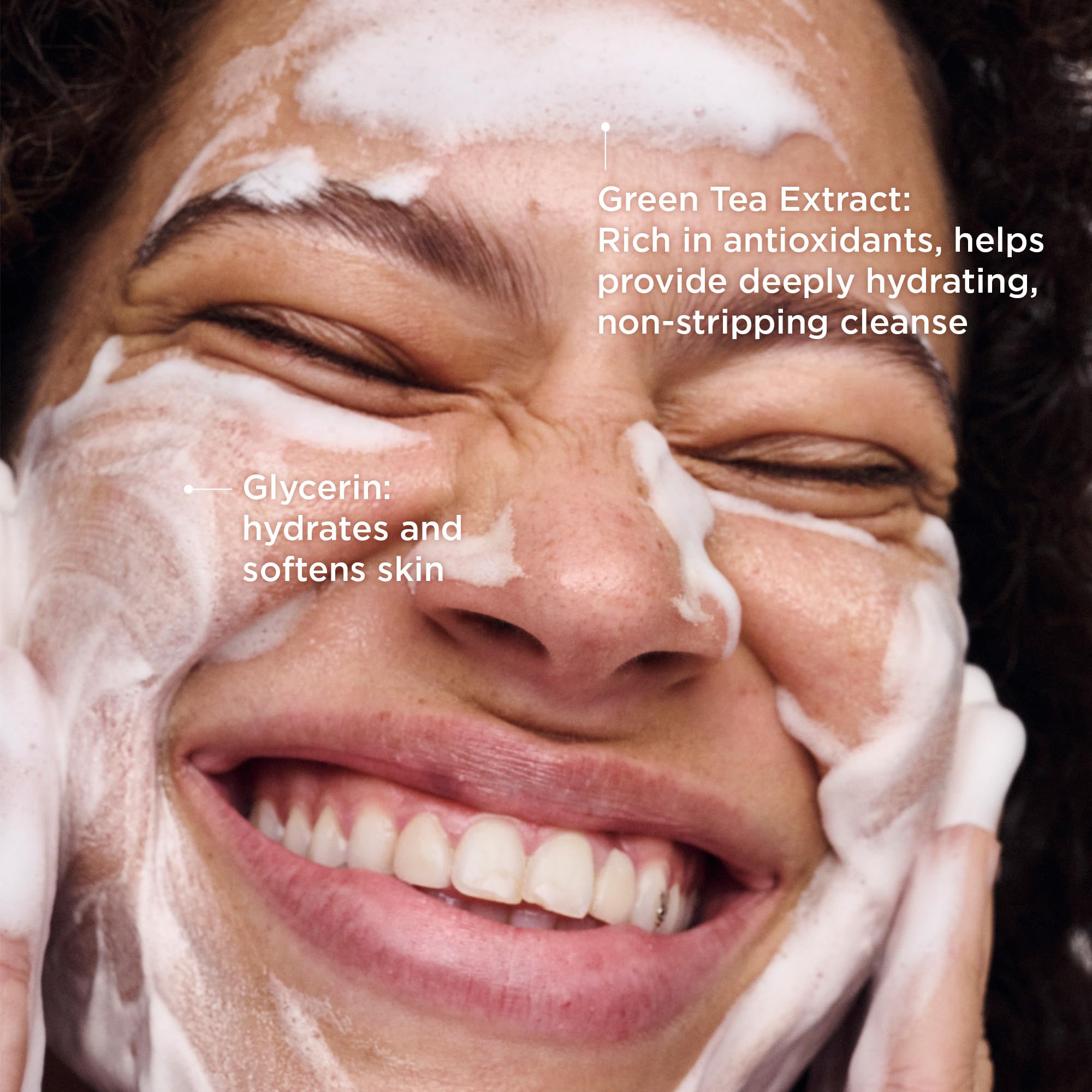 Close-up of AESTURA ATOBARRIER365 creamy foam texture minimizes friction.