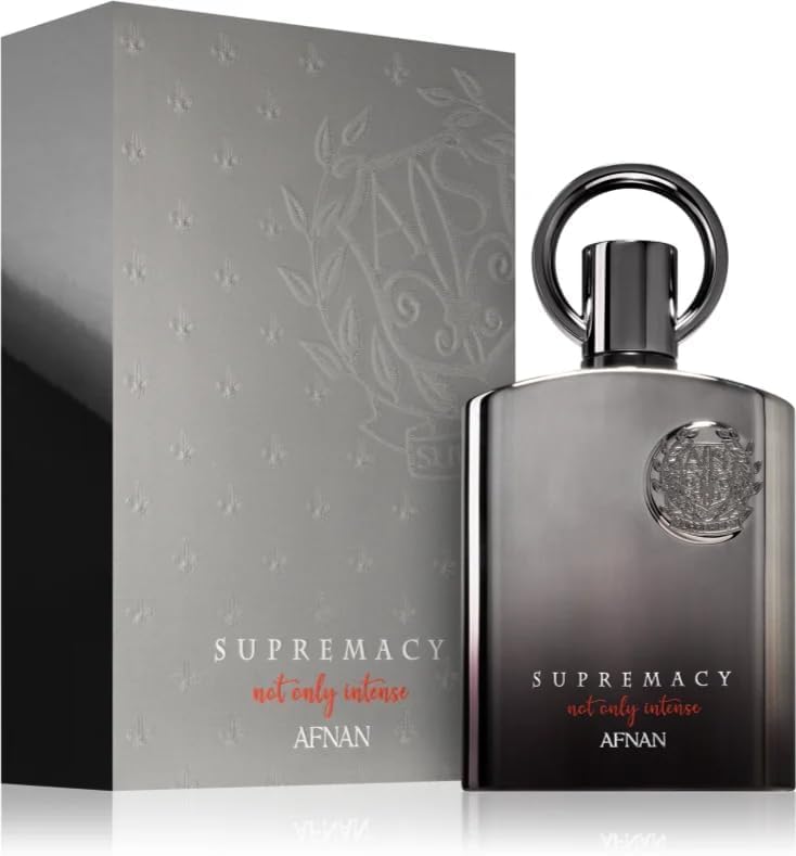 Afnan Supremacía No Solo Intenso, frasco con detalle que destaca por calidad.