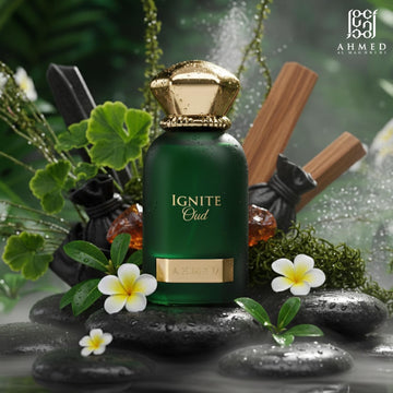 Ahmed Al Maghribi Ignite Oud, notas de cedro que aportan base amaderada.