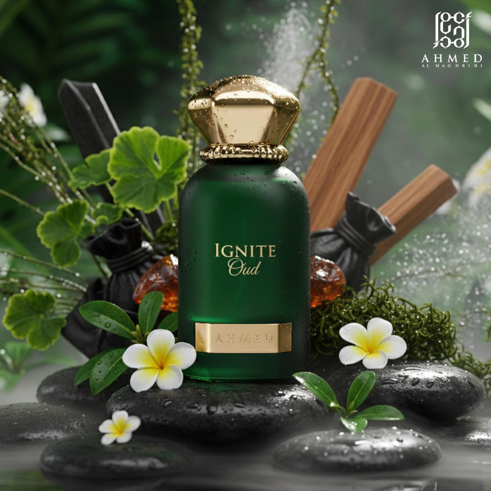 Ahmed Al Maghribi Ignite Oud, notas de cedro que aportan base amaderada.
